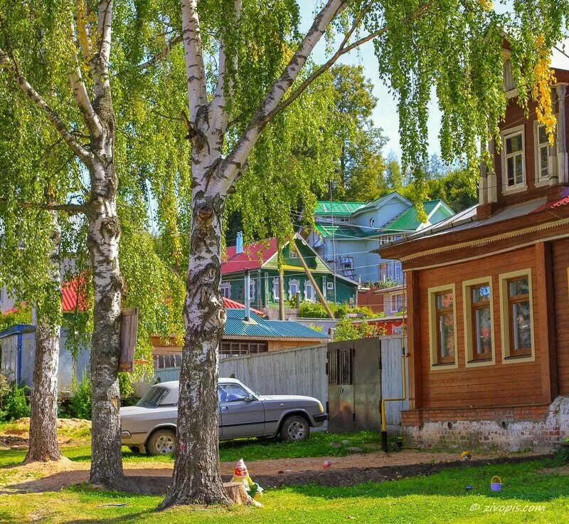 Парк в Плесе Ивановской области. Плес Центральная улица. Парк Иволга Плес. Плес Йошкар Ола.