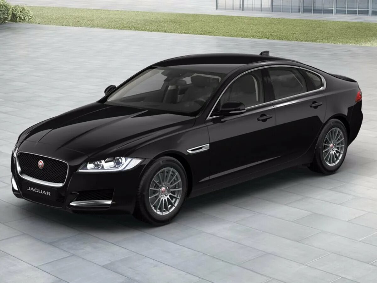 Характеристики jaguar. Ягуар XF 2.0. Jaguar XF 2016 черный. Ягуар XF 2017 года. Ягуар XF 2 черный.