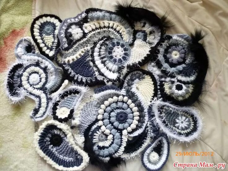 Вязание крючком техника фриформ. Фриформ скрамбли мастер. Вязание фриформ. Скрамбли. Фриформ крючком скрамбли. Техника фриформ крючком.