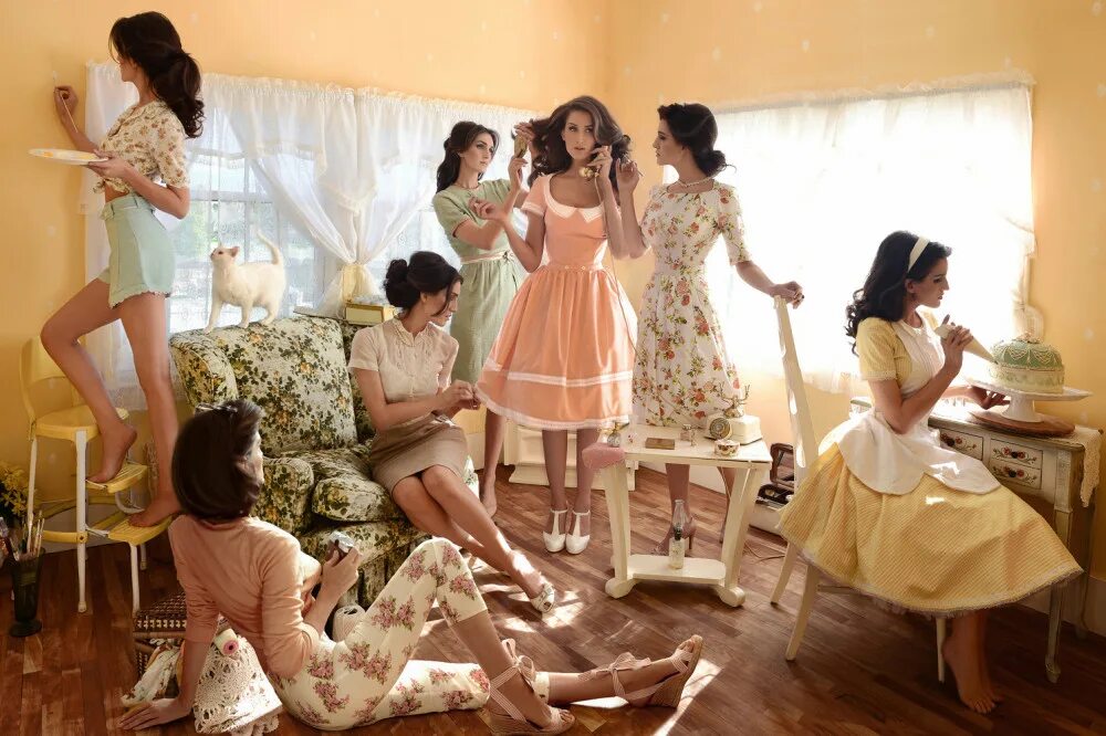 италия 60х стиль. Vintage 60. рисунок профессора в очках, в одежде 40х годов. ретро принт. стиль 50е 60е.