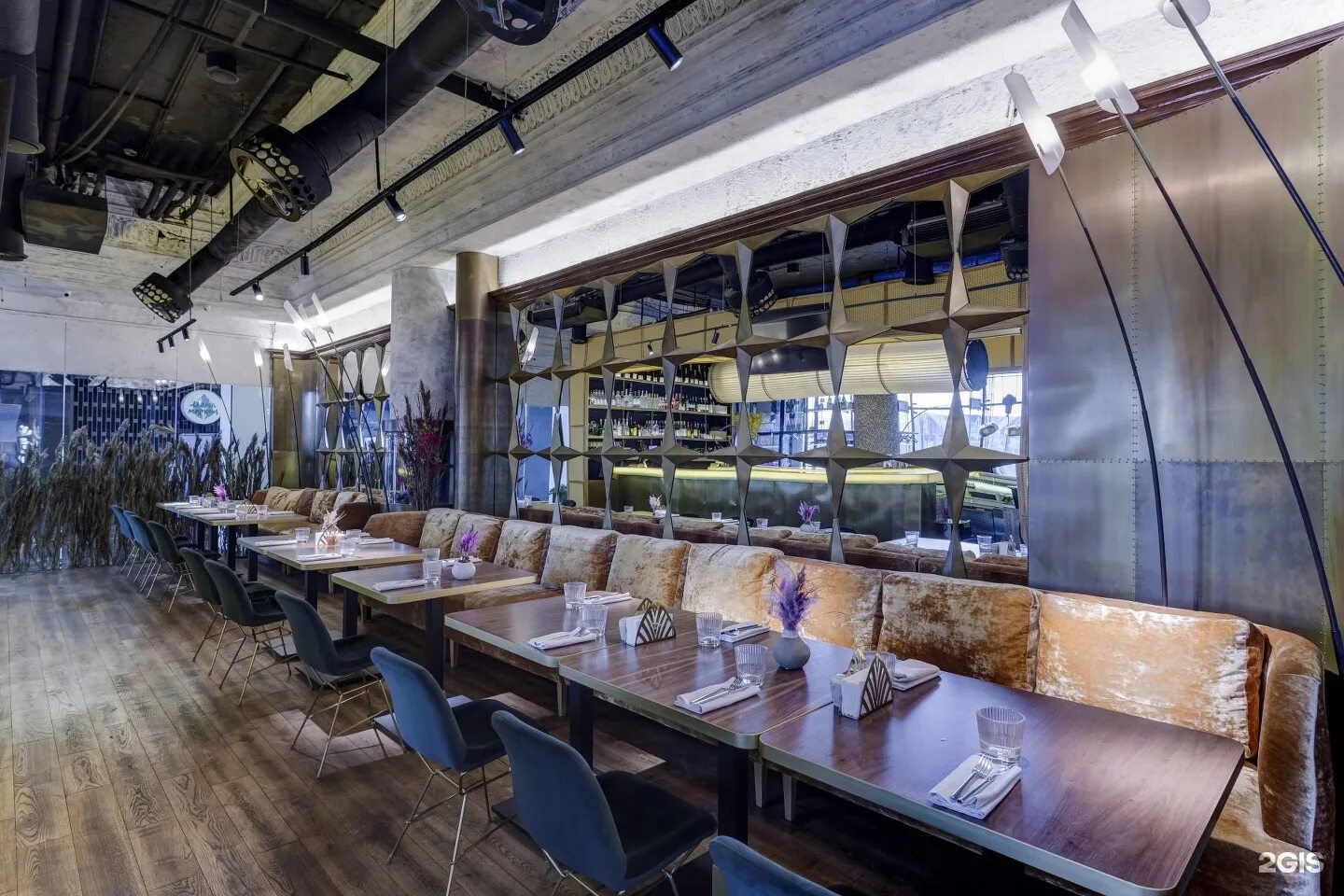 Гранд урюк березка в москва сити. Гранд урюк берёзка в москва сити. Березка, москва. Гранд урюк берёзка в москва сити. Ресторан гранд урюк москва сити.