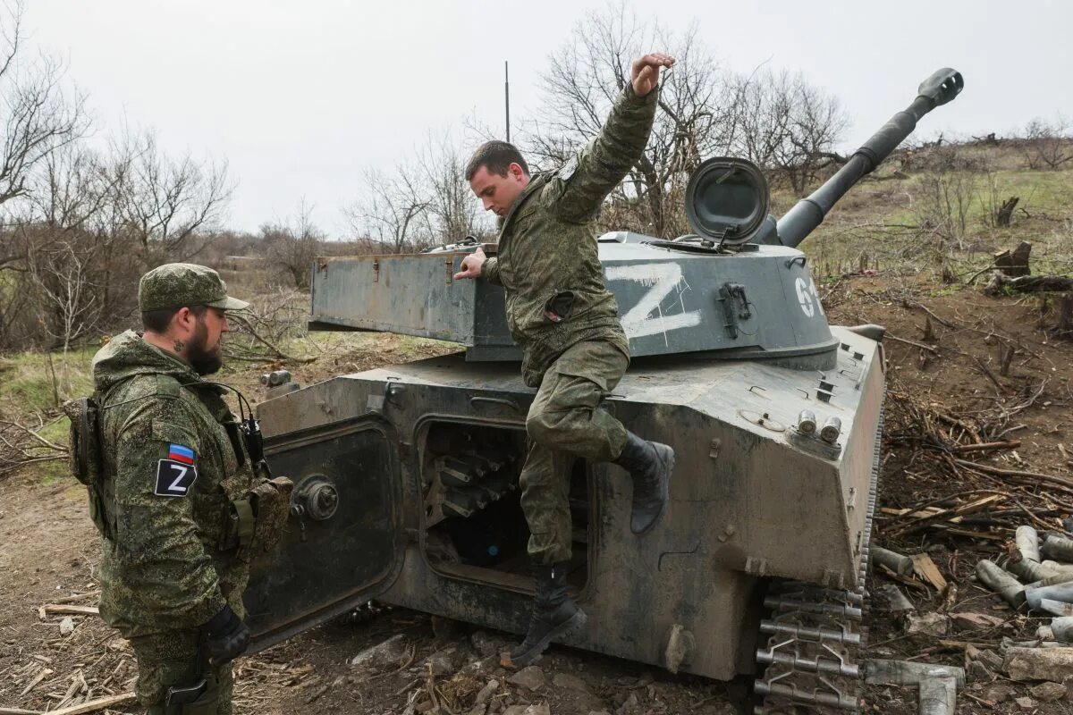 Новости украины сегодня хроника боевых действий. Украинские военные. Российские военные на Украине. Военная операция на Украине. Украинская Военная техника.