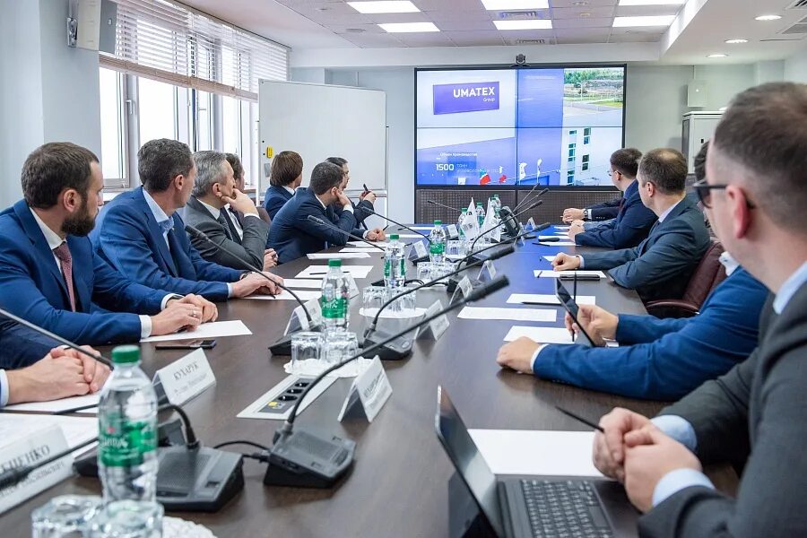 Алабуга девелопмент. Елабуга экономическая зона. Мингазов ильнар рашитович оэз алабуга. Индустриальный парк алабуга. Алабуга девелопмент логотип.