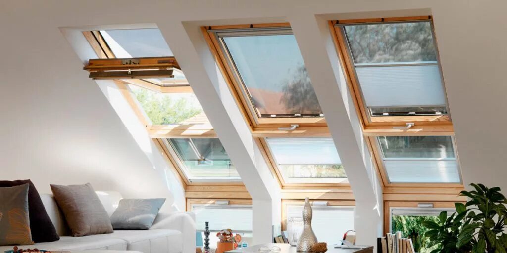 Мансардный эркер velux. Мансардные окна минск. Velux gzl мансардное окно комфорт114x140. Мансардное окно velux. Мансардные окна балкон- велюкс.