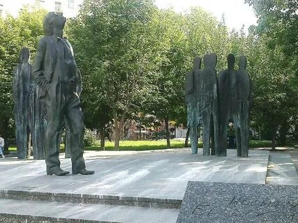 Бродский памятник