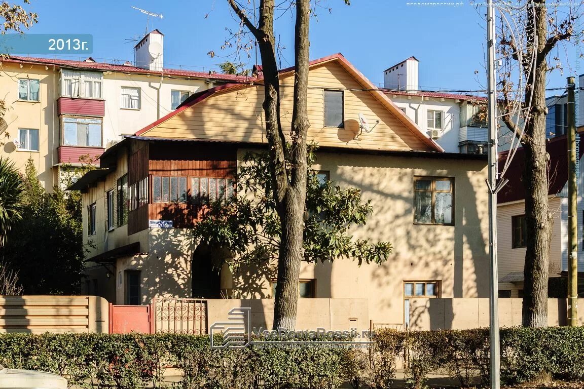 Адлер ленина 54. Ленина 52 адлер. Ленина 52 адлер. Ленина 42 адлер. Две пальмы адлер гостевой дом.