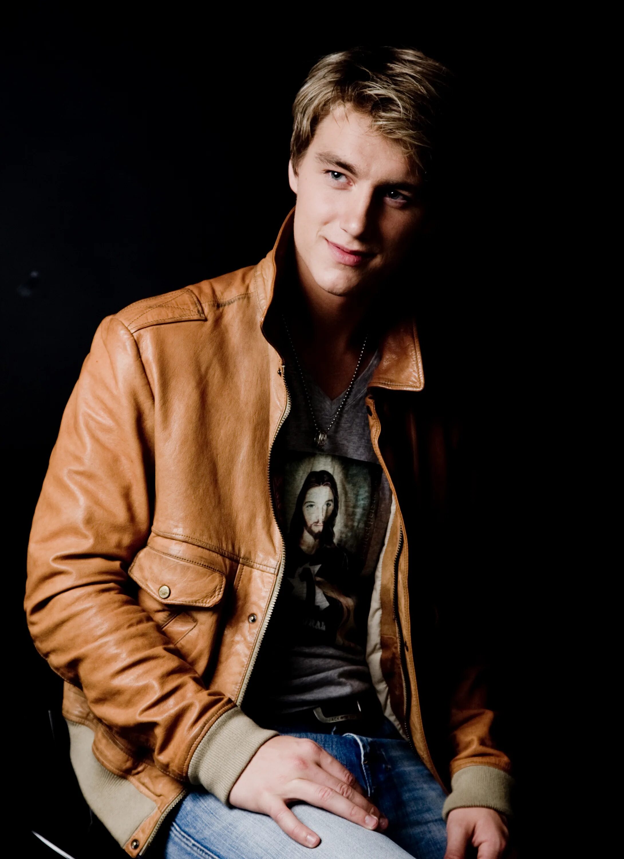 Музыкант алексей воробьёв. Алексей воробьев 2023. Алексей воробьев. Алексей воробьев 2013. Alex sparrow.