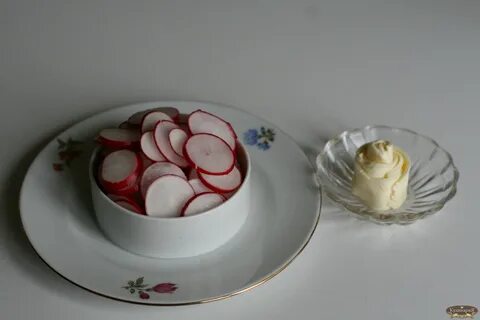 Редиска с маслом