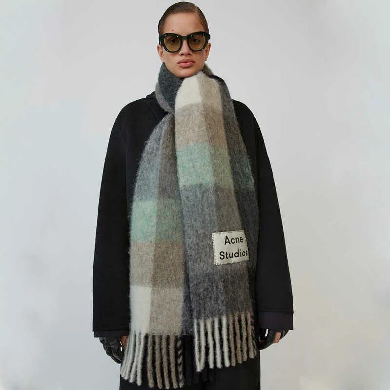 Шарф акне. Acne studios шарф шарф. Acne studios шарф в клетку. Acne studios шарф в клетку. Acne studios шарф toronty с логотипом.