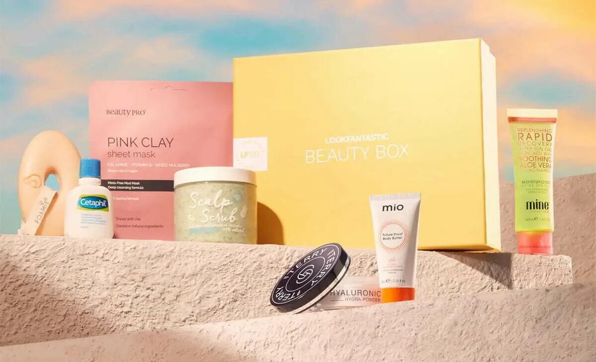 Lookfantastic Beauty Box 2022. Lookfantastic Beauty Box 2023. Lookfantastic Beauty Box June 2022. Lookfantastic Beauty Box July 2020.