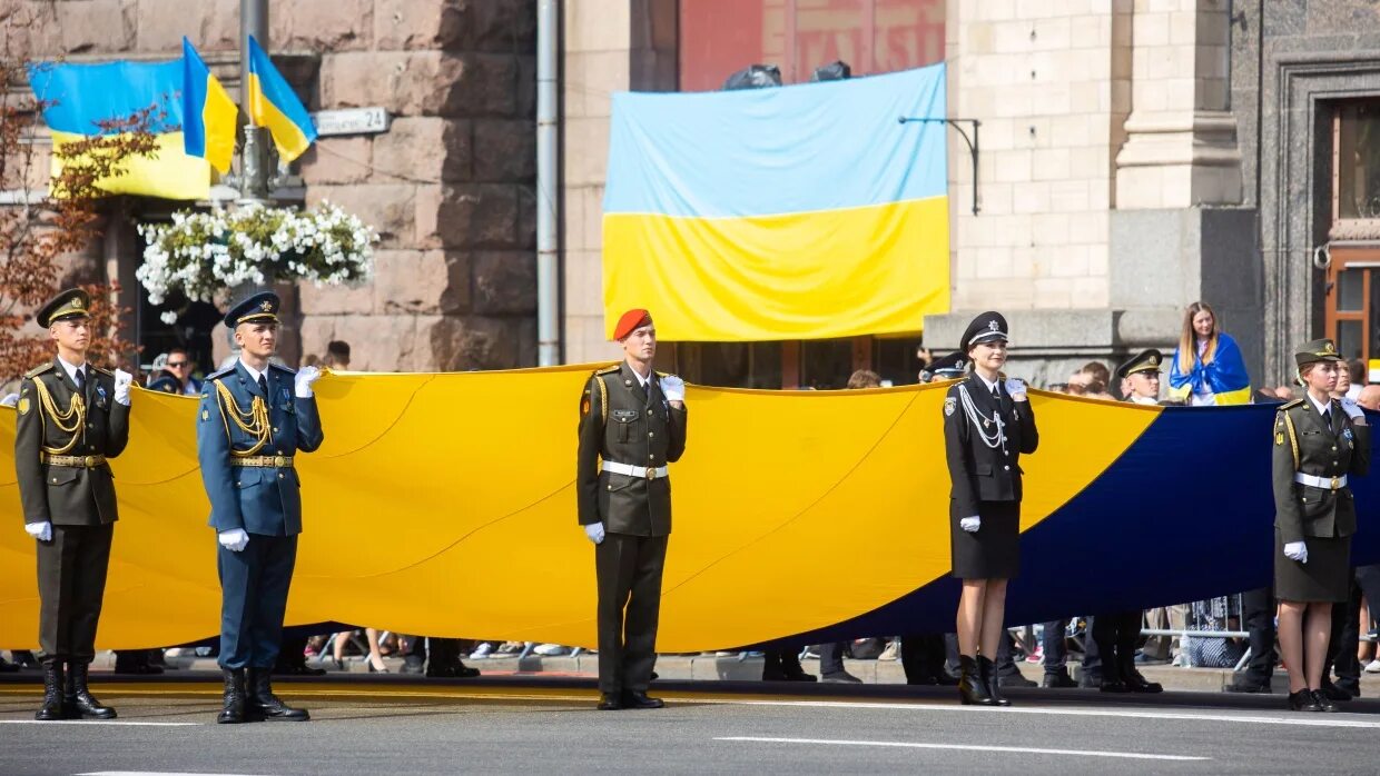 Парад в киеве. Парад дня независимости. Парад в киеве 2022. Парад дня независимости. Зеленский на параде в киеве.