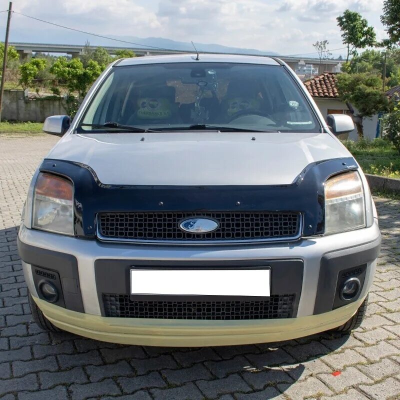 Дефлектор капота Ford Fusion. Ford Fusion 2002. Ford Fusion 2002-2012. Форд Фьюжн 2012.