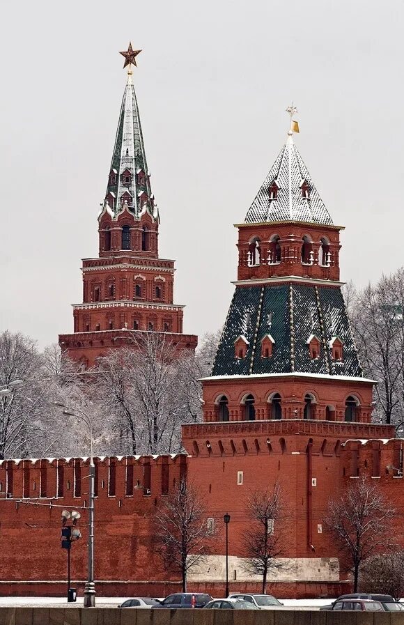 Башни кремлевского кремля. Благовещенская башня Московского Кремля. Успенская башня Московского Кремля. Москворецкая башня Московского Кремля. Тайницкая башня.