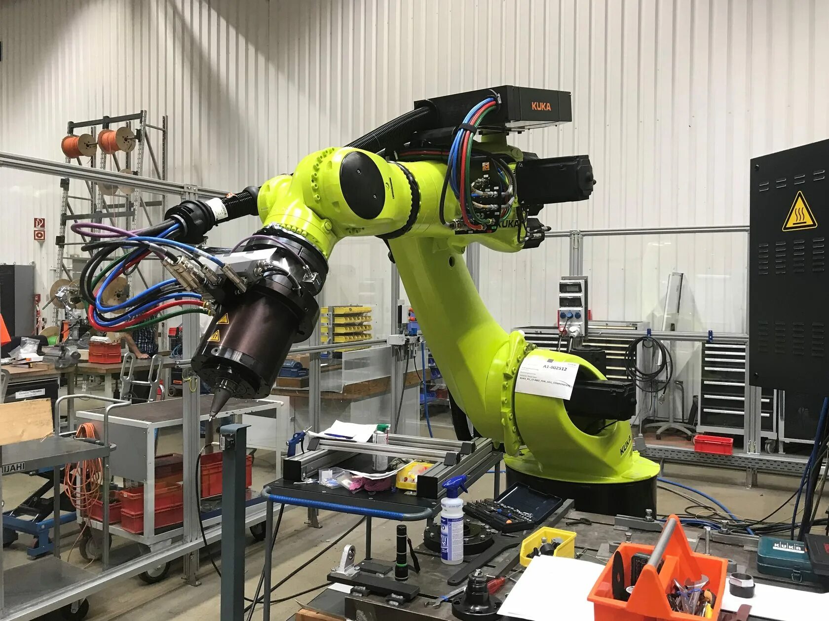 Центр разработки по. Автономная роботизированная сервисная система «промобот v. Эмблема свердловской областной клинической больницы. Центр разработки. Центр разработок.