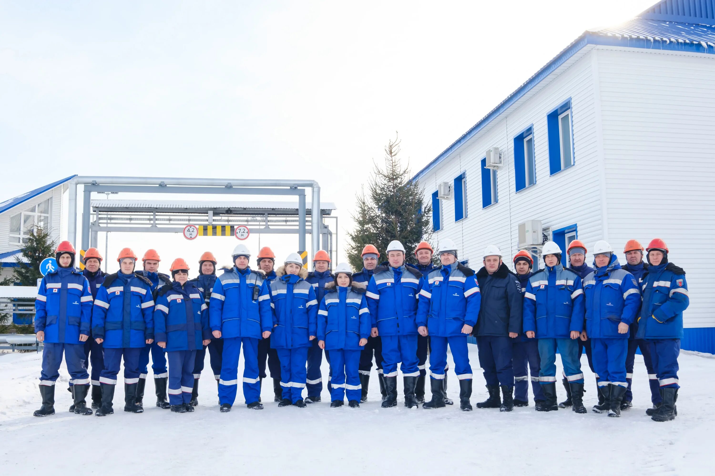 Транснефть татарстан. Нефтеперекачивающая станция транснефть. транснефть альметьевск. транснефть работники.