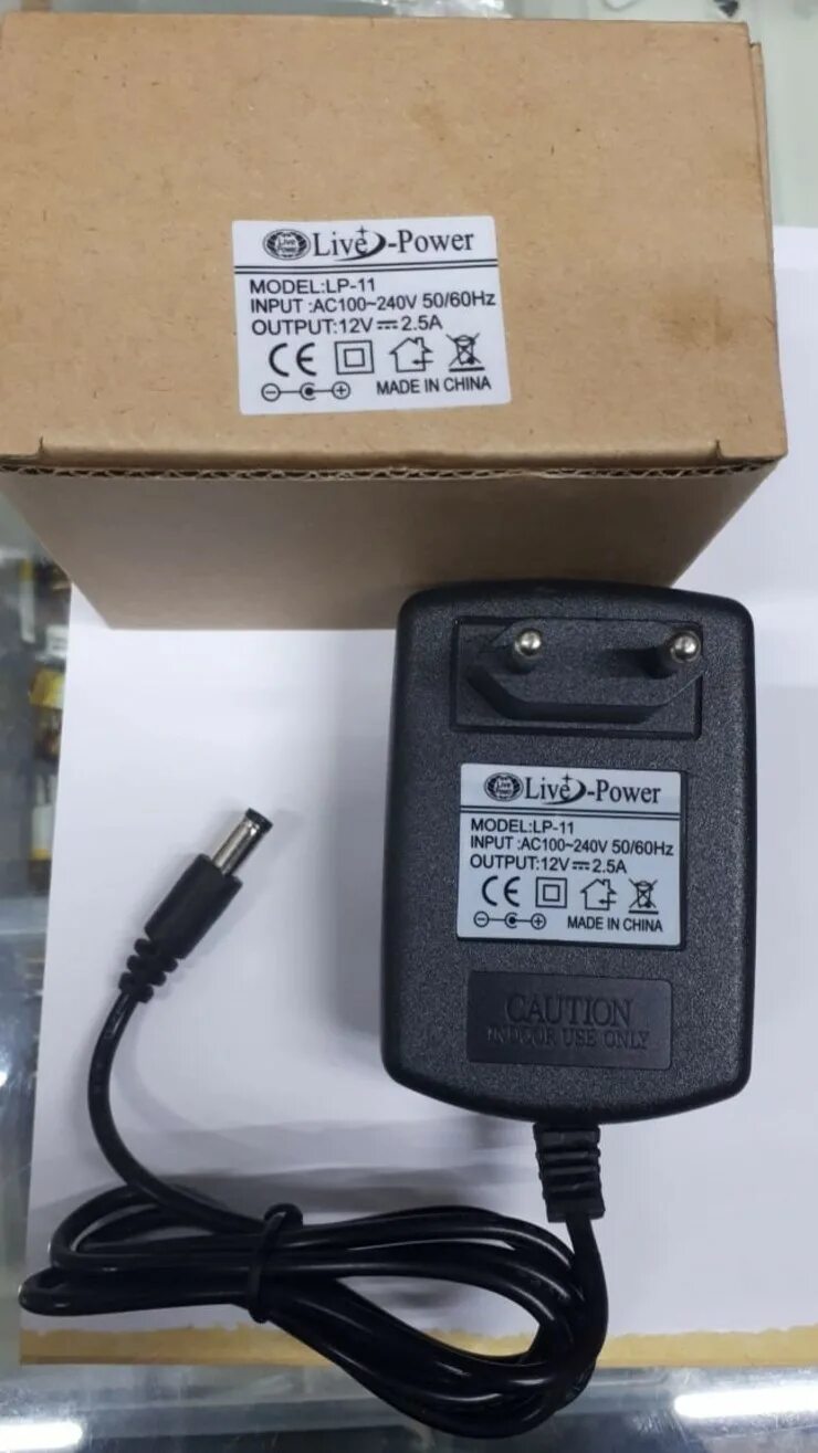 Блок power power 12. Бп импульсный 12v 2,5a lp-11 / mr-350. блок питания lp12 live power. блок питания для триколор 12v 2a. блок питания live power lp-11.