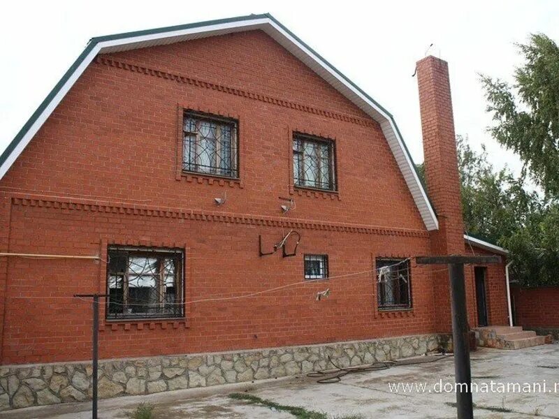 виноградный поселок краснодарский край анапский район. п. темрюк двухэтажный дом ул виноградная.