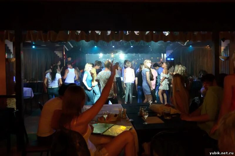 нью-йорк караоке в королеве. город королев клубы. город королев клубы. город королев клубы. бильярдный клуб главный королев.