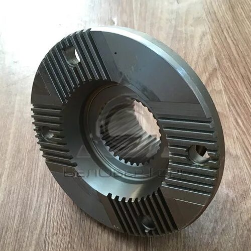 ). Фланец среднего редуктора man tgs. Auger 75231 фланец ступицы. Фланец ман тга. Фланец передней ступицы ман тгс.