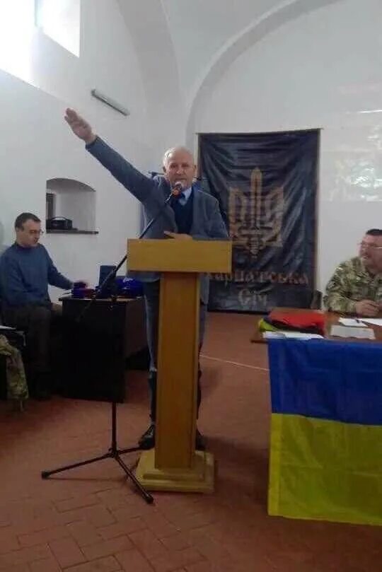 Посольство украины в турции. Посольство украины в стамбуле. Консула украины. Консула украины. Консула украины.