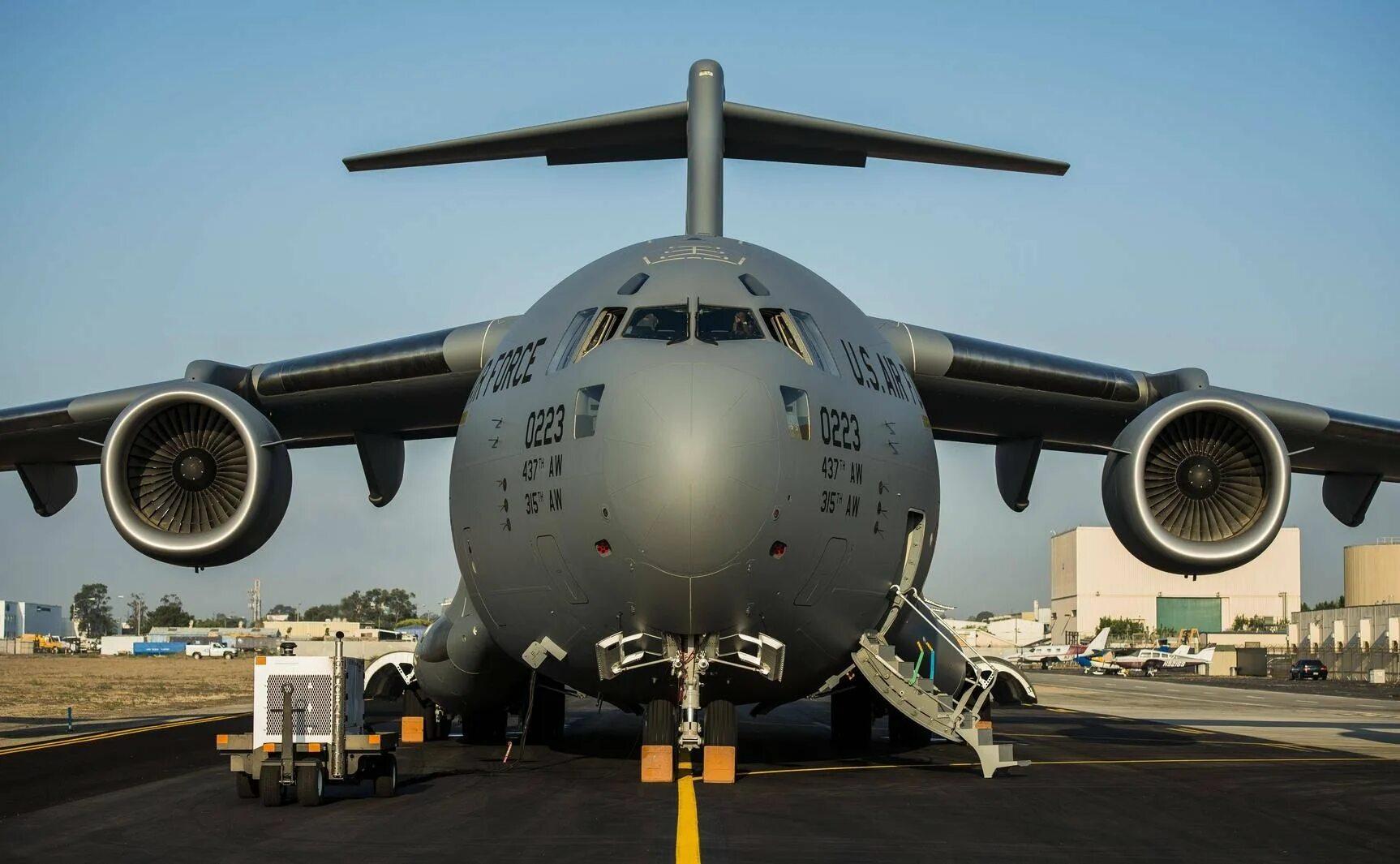 Боинг c-17 «глоубмастер» iii. C 17 globemaster ввс сша. Boeing c-17 globemaster. C 17 globemaster ввс сша. Mcdonnell douglas c-17 globemaster iii.
