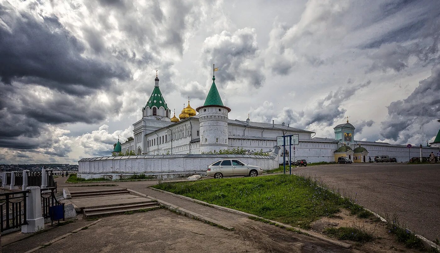 Ипатьевский монастырь сайт