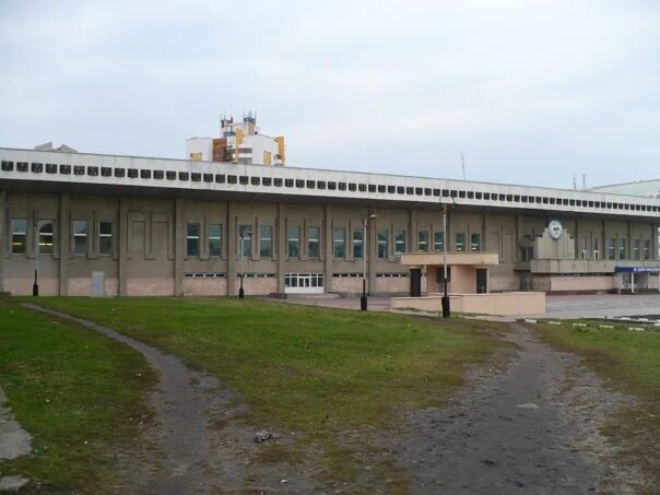 Бассейн славянский старый оскол. Бассейн оэмк старый оскол. бассейн старый оскол макаренко. дворец водного спорта оэмк,. дворец водного спорта старый оскол.