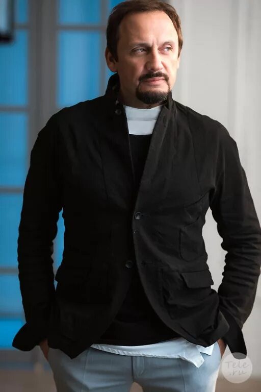 Стал михаилов. Стал михаилов. Стал михаилов. Стал михаилов. Мос певец.