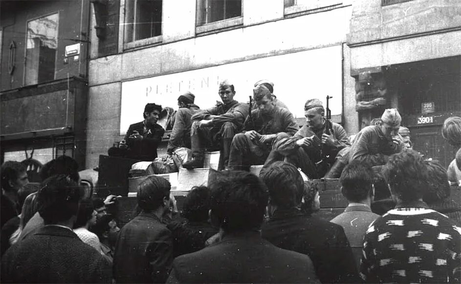 Дунай 1968. Операция дунай 1968 участники. рассвет 21-го операция дунай-68. операция дунай 1968 год лафазан владимир георгиевич. прага август 1968 пива нет.