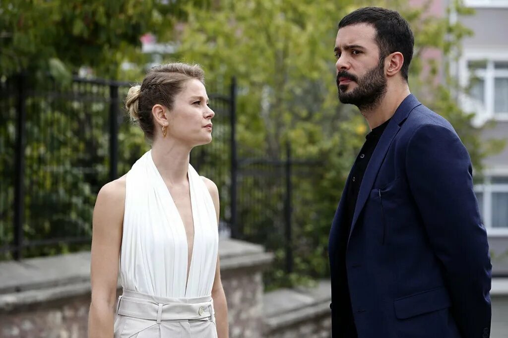 Содержание последних серий ворон. Сериал ворон кузгун. кузгун и дила. сериал кузгун турция. кузгун турецкий сериал свадьба.