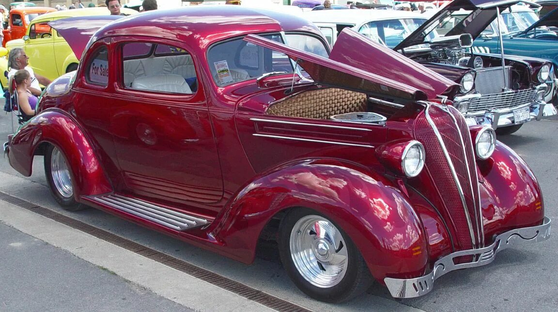 Канди кар. Канди ред. Hudson Terraplane 1936. Candy Red Apple. Тойота Кэнди.