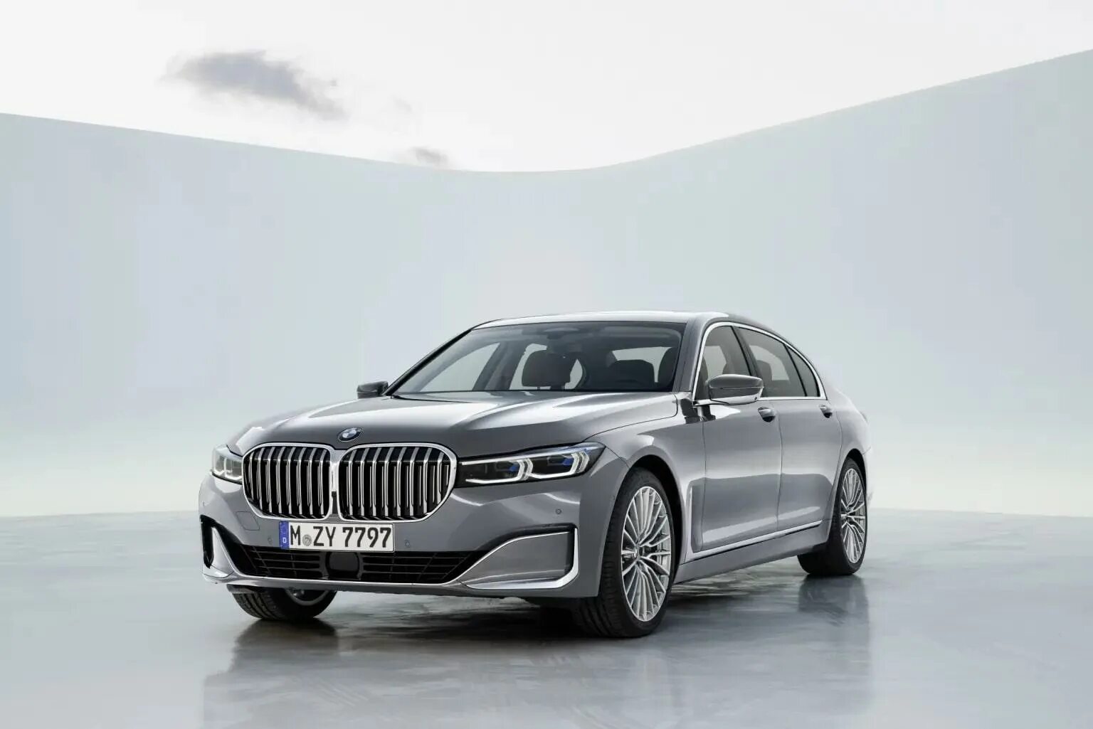 Series 7 обзор. BMW 7 новый g11. BMW 7 g12 LCI. BMW 7er g11-g12. BMW 7 g11 2020.