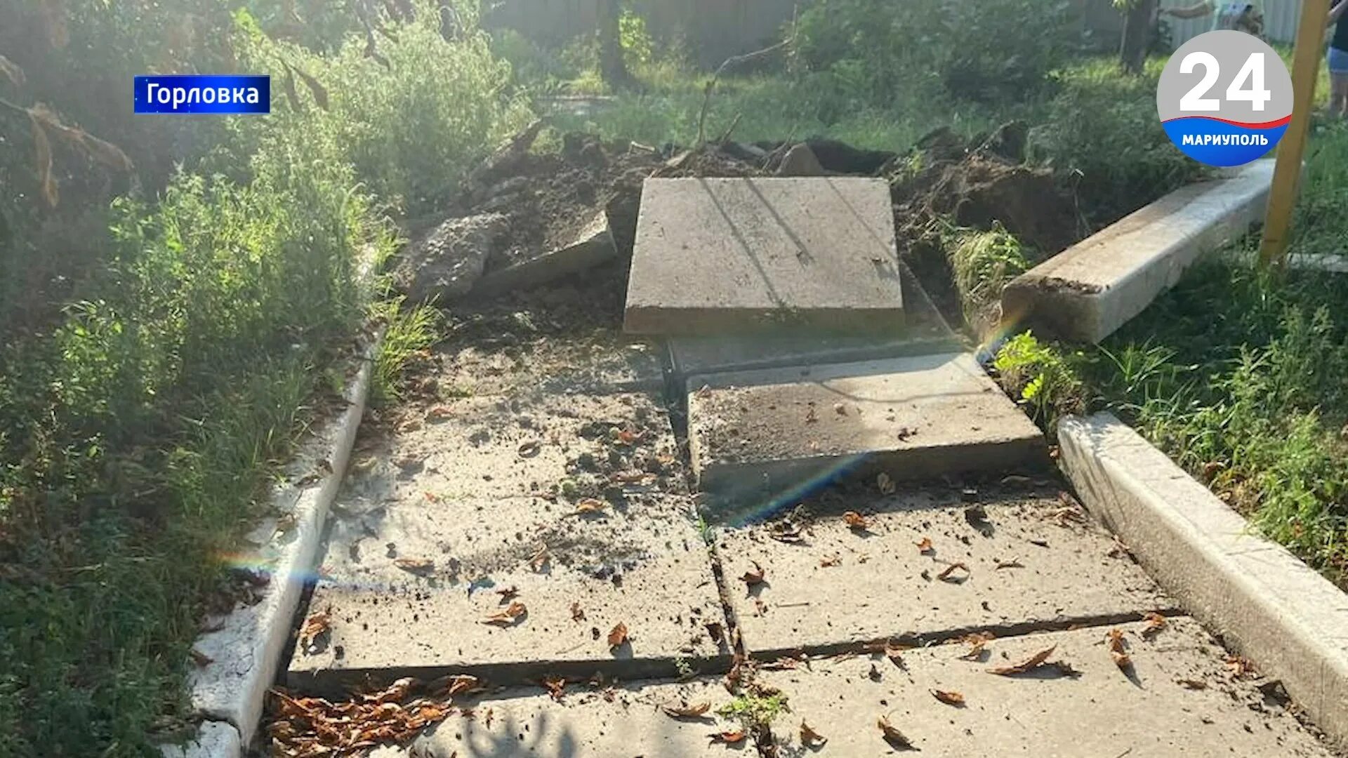 Смотрящий горловки. Смотрящий горловки. Строитель жилых домов. Поселок зайцево украина. Горловка тудей последние новости.