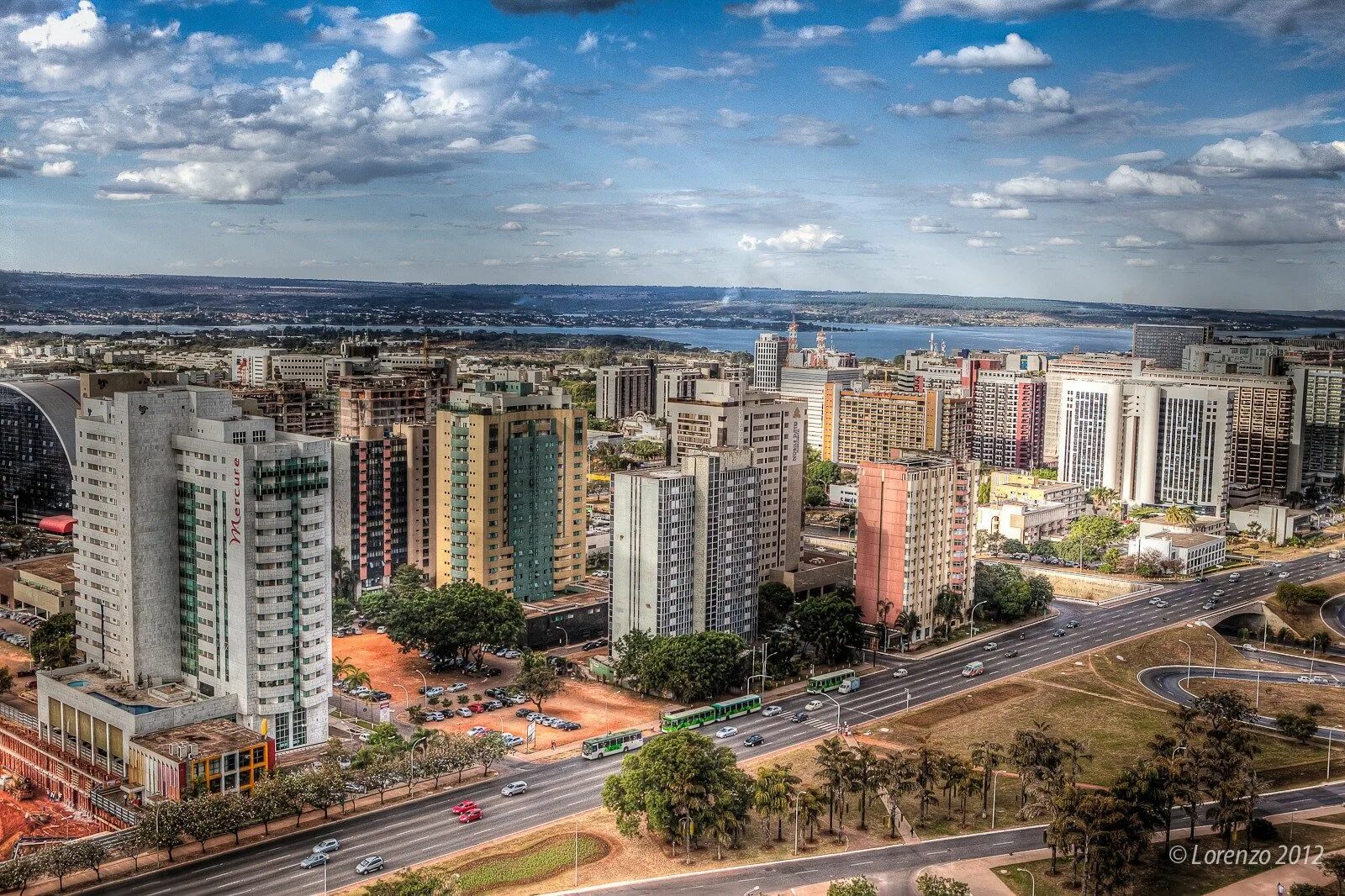 Где живет бразилия. Бразилия город Бразилиа. Столица Бразилиа столица Бразилии. Бразилиа столица Бразилии сверху. Бразилиа жилые кварталы.