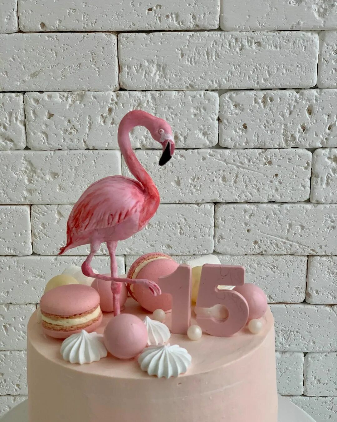 Торт фламинго. Безе розовый Фламинго. Торт с Фламинго безе. Торт Фламинго 3д. Торт розовый Фламинго.