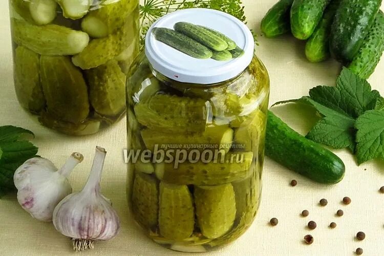Огурцы по пражски. Огурцы консервированные с лимонной кислотой. Вкусные консервированные огурцы. Огурцы консервированные с лимонной кислотой. Консервирование огурцов с лимонной кислотой.