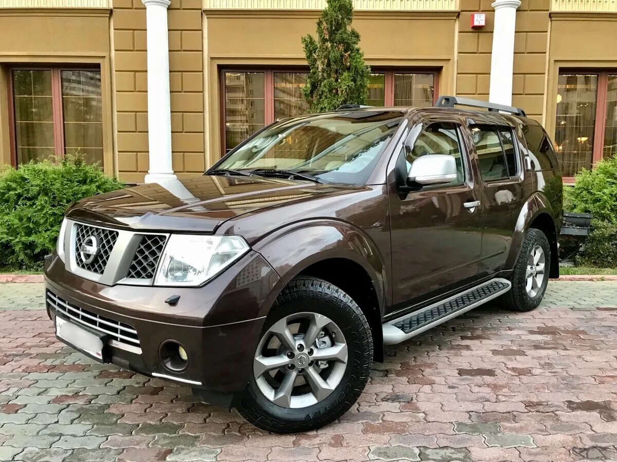 ниссан патфайндер 5. Nissan pathfinder r51 2014. Nissan pathfinder. ростов ниссан патфайндер. Nissan pathfinder 2011.