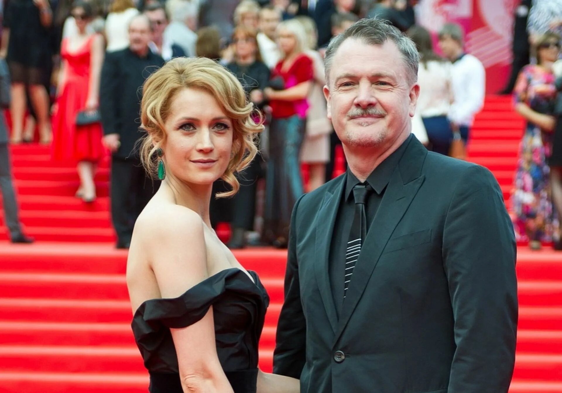 жена отца мороз. жена отца мороз. жена отца мороз. жена отца мороз. муж виктории исаковой юрий мороз.