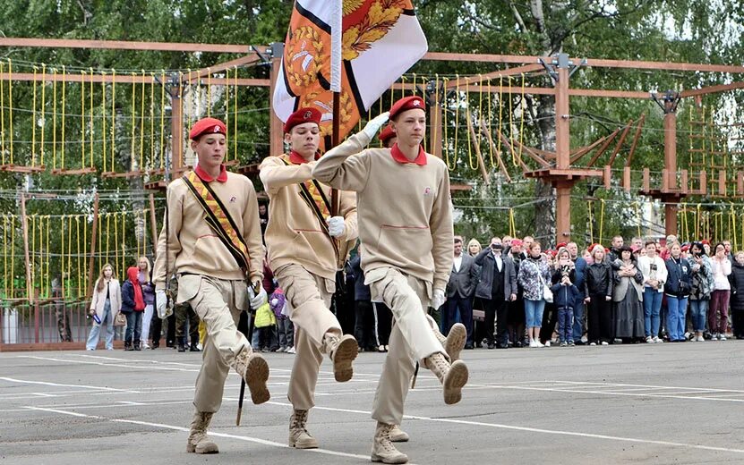 Школа летчиков ижевск. Школа юных летчиков. Школа юных летчиков ижевск логотип. Актюбинская школа юных летчиков. Школа юных летчиков.