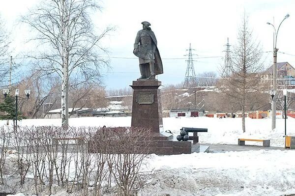 В н татищев создатель какого памятника культуры. Памятник Татищеву (Пермь) памятники Перми. Татищев Пермь. Памятник Татищеву Пермь. Пермь памятник, Разгуляй.