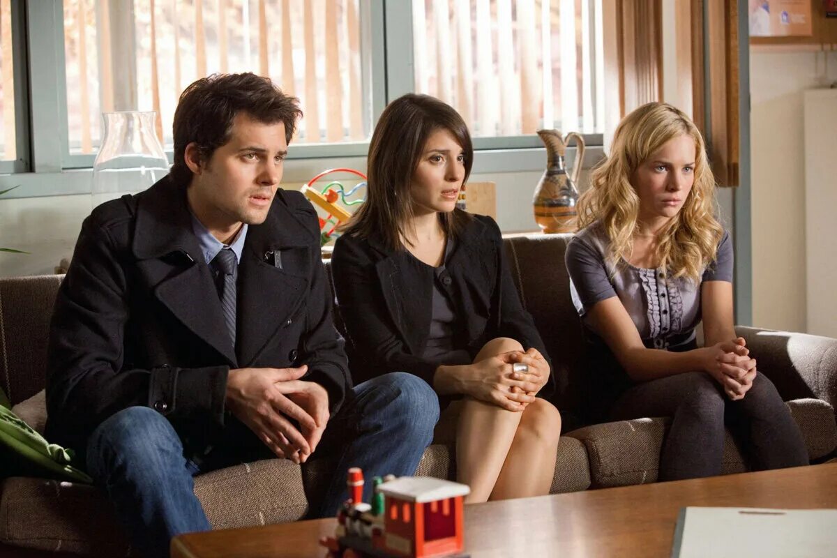 Макэвой попасть в десятку. Жизнь в десятку. Попасть в десятку. Совсем низко (2014). Попасть в десятку.