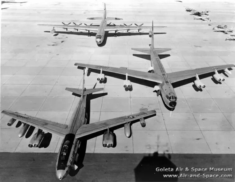 Б 36 размеры. Boeing b-47 Stratojet. Convair b-36. Convair b-36 Peacemaker. Шасси b-47 Stratojet.