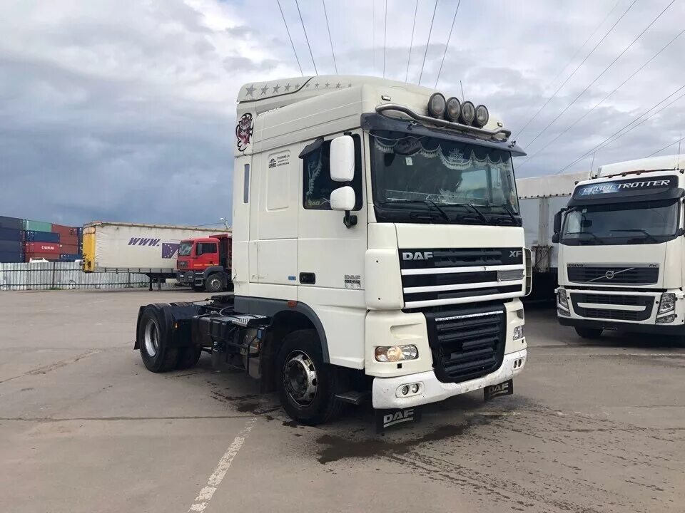 Авито ру бу тягач. DAF ft XF 105.410. Даф 105 13 года. DAF 2012. Тягач ру.