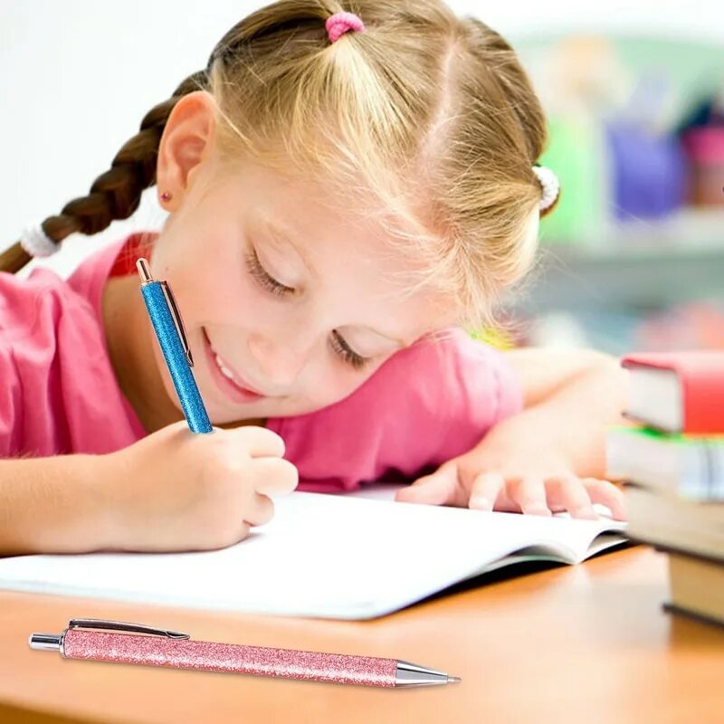 Пишем и готовимся к школе. Пишу и готовлюсь к школе. Пишем с азбукой с крупными буквами. Читаем и пишем по-английски. Пишем и готовимся к школе.