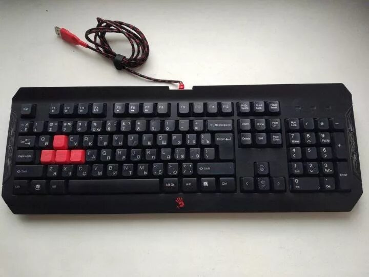 Tc q 100. Клавиатура bloody q100. a4tech bloody q100. клавиатура a4tech bloody q100. клавиатура игровая a4 bloody q100.