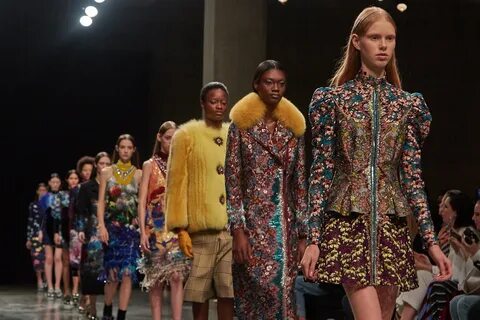 Неделя моды fashion week