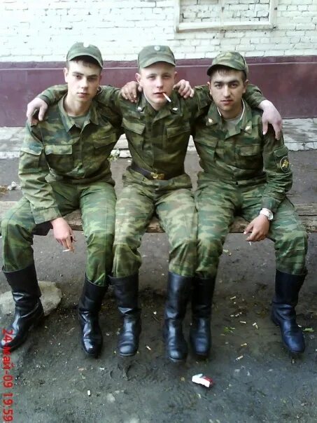 7 солдатов. Рота солдатов.