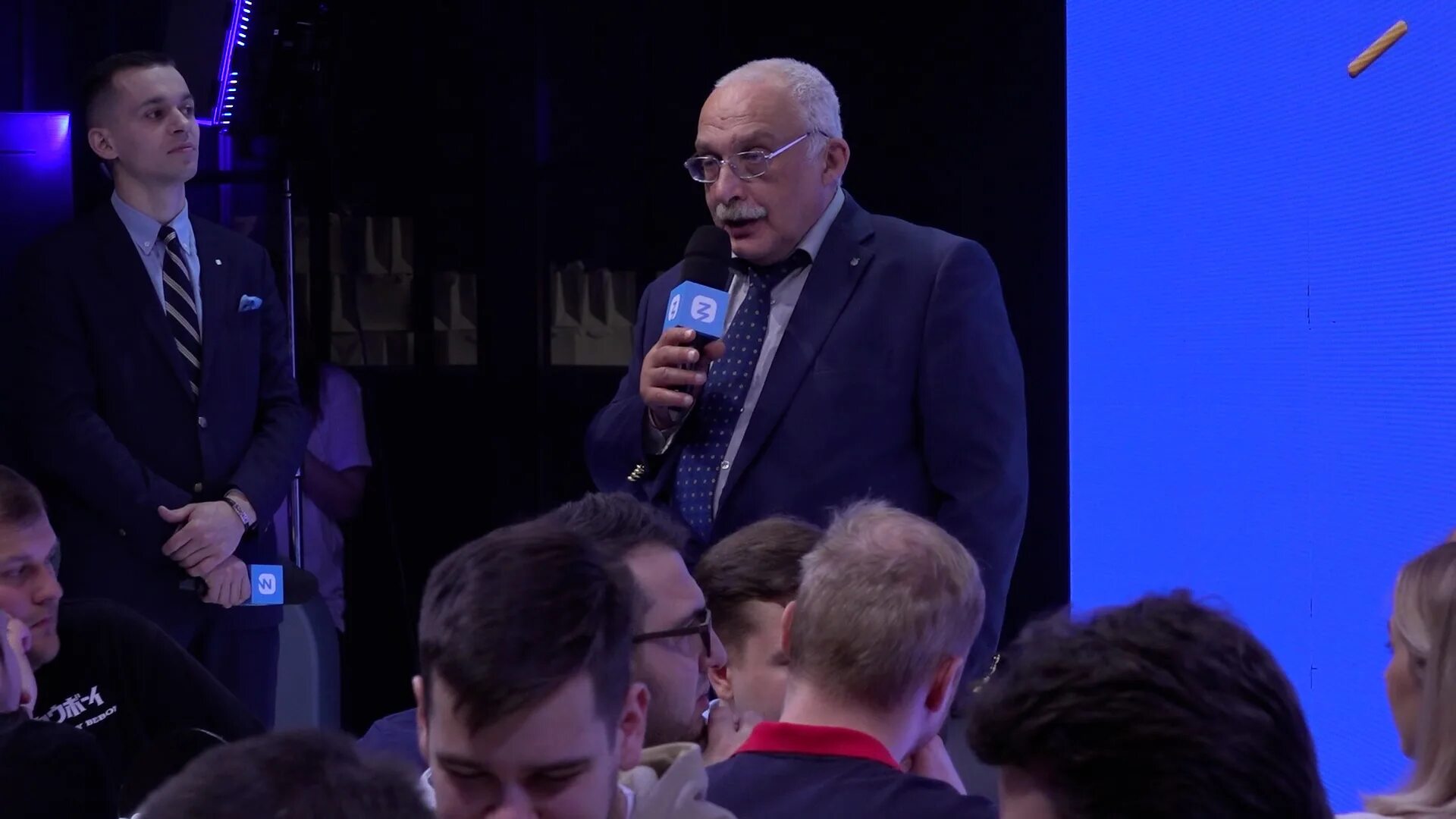 Учебный центр доброволец. Студенческие педагогические отряды. Волонтерская группа. Эксперименты добровольцы. Эксперименты добровольцы.