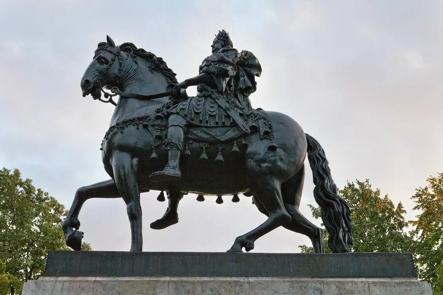 Перед ме