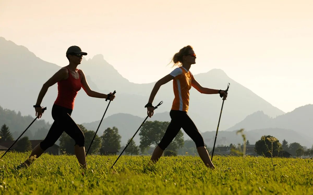 Нордик Волкинг. Nord Скандинавская ходьба. Nordic Walking Скандинавская ходьба. Двигательная активность. Health activities